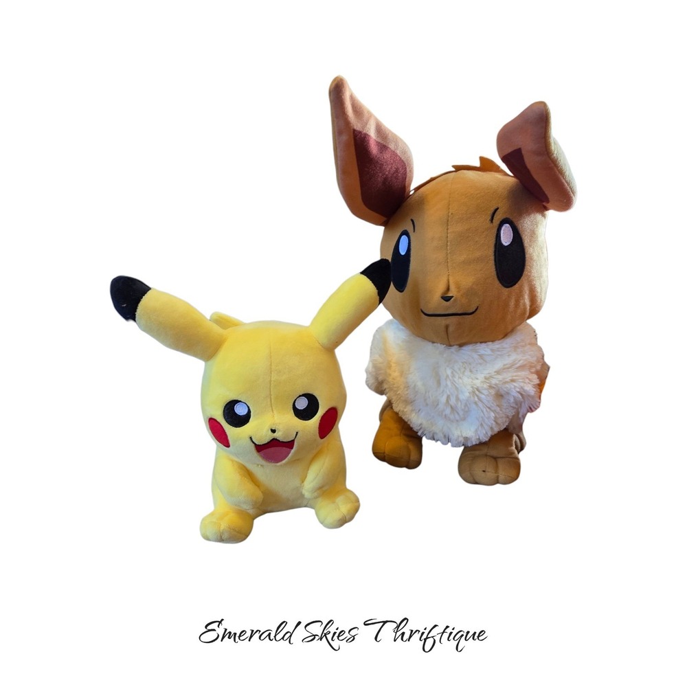 Large pokemon plush lot. Beaded plush Eevee Charizard Pikachu snorlax free ship